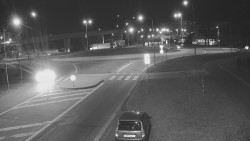 Křižovatka ulic Velká Dlážka a Polní