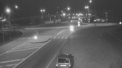 Křižovatka ulic Velká Dlážka a Polní