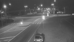 Křižovatka ulic Velká Dlážka a Polní