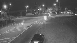 Křižovatka ulic Velká Dlážka a Polní