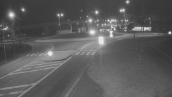 Křižovatka ulic Velká Dlážka a Polní