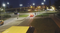 Křižovatka ulic Velká Dlážka a Polní