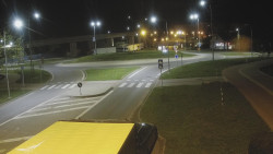 Křižovatka ulic Velká Dlážka a Polní