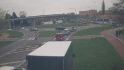 Křižovatka ulic Velká Dlážka a Polní