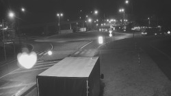 Křižovatka ulic Velká Dlážka a Polní