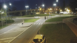 Křižovatka ulic Velká Dlážka a Polní