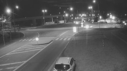 Křižovatka ulic Velká Dlážka a Polní