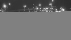 Křižovatka ulic Velká Dlážka a Polní