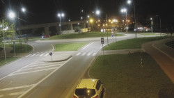 Křižovatka ulic Velká Dlážka a Polní