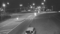 Křižovatka ulic Velká Dlážka a Polní