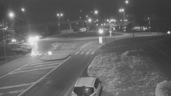 Křižovatka ulic Velká Dlážka a Polní