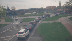 Křižovatka ulic Velká Dlážka a Polní