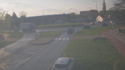 Křižovatka ulic Velká Dlážka a Polní