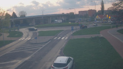 Křižovatka ulic Velká Dlážka a Polní