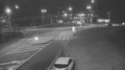 Křižovatka ulic Velká Dlážka a Polní