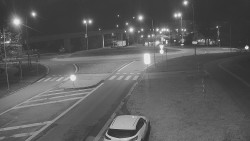 Křižovatka ulic Velká Dlážka a Polní