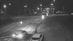 Křižovatka ulic Velká Dlážka a Polní