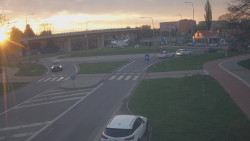 Křižovatka ulic Velká Dlážka a Polní