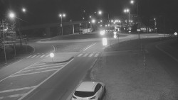 Křižovatka ulic Velká Dlážka a Polní