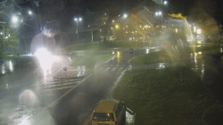 Křižovatka ulic Velká Dlážka a Polní