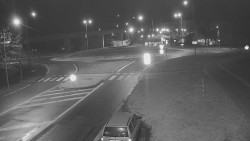 Křižovatka ulic Velká Dlážka a Polní