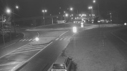 Křižovatka ulic Velká Dlážka a Polní