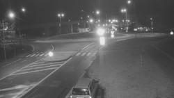 Křižovatka ulic Velká Dlážka a Polní