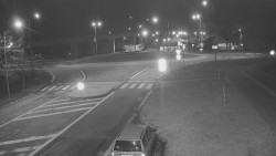 Křižovatka ulic Velká Dlážka a Polní