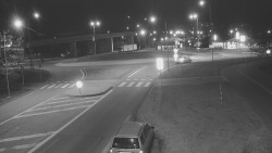 Křižovatka ulic Velká Dlážka a Polní