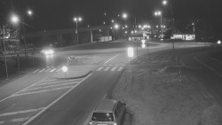 Křižovatka ulic Velká Dlážka a Polní