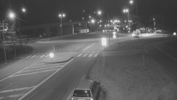 Křižovatka ulic Velká Dlážka a Polní