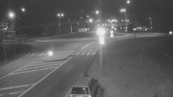 Křižovatka ulic Velká Dlážka a Polní