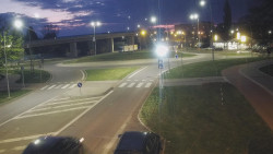 Křižovatka ulic Velká Dlážka a Polní