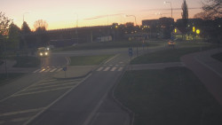 Křižovatka ulic Velká Dlážka a Polní