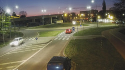 Křižovatka ulic Velká Dlážka a Polní