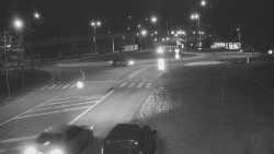 Křižovatka ulic Velká Dlážka a Polní