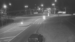 Křižovatka ulic Velká Dlážka a Polní