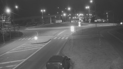 Křižovatka ulic Velká Dlážka a Polní