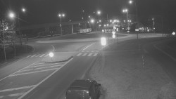 Křižovatka ulic Velká Dlážka a Polní