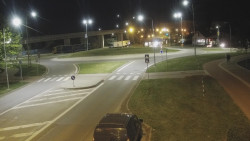 Křižovatka ulic Velká Dlážka a Polní