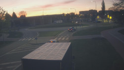 Křižovatka ulic Velká Dlážka a Polní