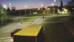 Křižovatka ulic Velká Dlážka a Polní