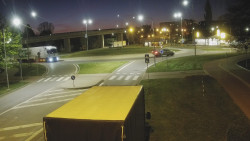 Křižovatka ulic Velká Dlážka a Polní