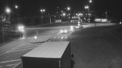 Křižovatka ulic Velká Dlážka a Polní