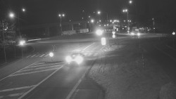 Křižovatka ulic Velká Dlážka a Polní