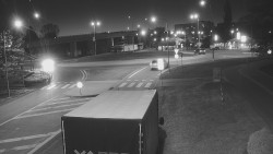 Křižovatka ulic Velká Dlážka a Polní