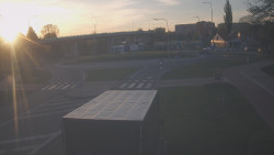 Křižovatka ulic Velká Dlážka a Polní