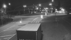 Křižovatka ulic Velká Dlážka a Polní