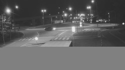 Křižovatka ulic Velká Dlážka a Polní