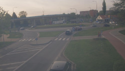 Křižovatka ulic Velká Dlážka a Polní